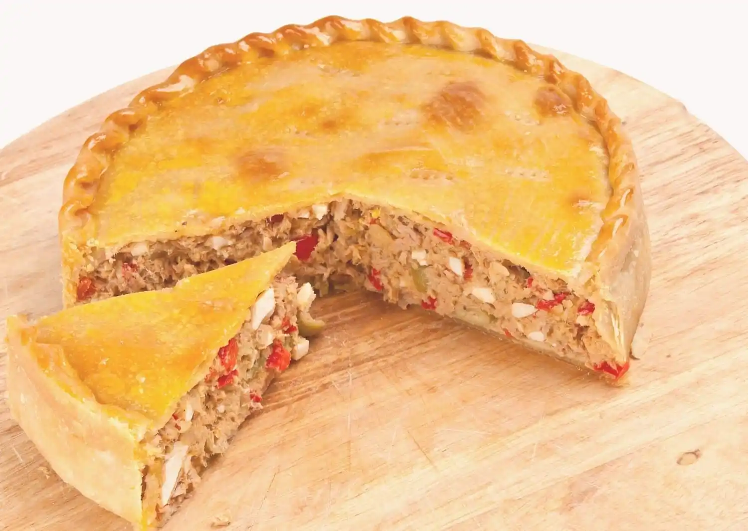 Tarta de cebolla y pepinos kirby