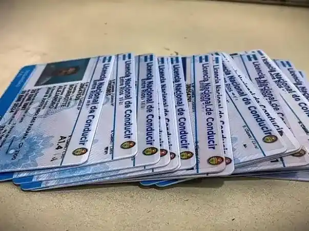 Extensión. Para aquellos chóferes que se les vencía la licencia, la Provincia extendió los plazos para su vencimiento