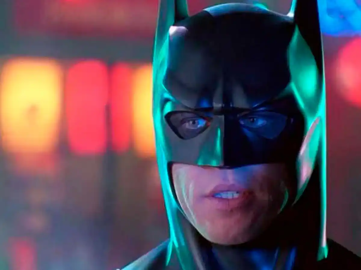 En 1995 asumió el papel del millonario Bruce Wayne en “Batman Forever”, tomando el relevo de Michael Keaton en la saga cinematográfica del superhéroe de Gotham