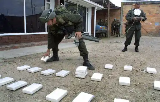 CRUZADA ANTIDROGAS DE COLOMBIA logra decomiso de 400 toneladas de droga en 45 días