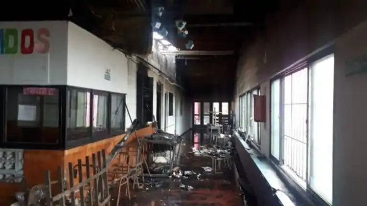 Modificarán las sanciones por el vandalismo en las escuelas