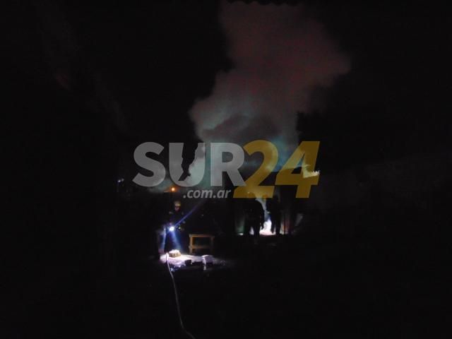 Venado Tuerto: pérdidas totales en el incendio de un galpón