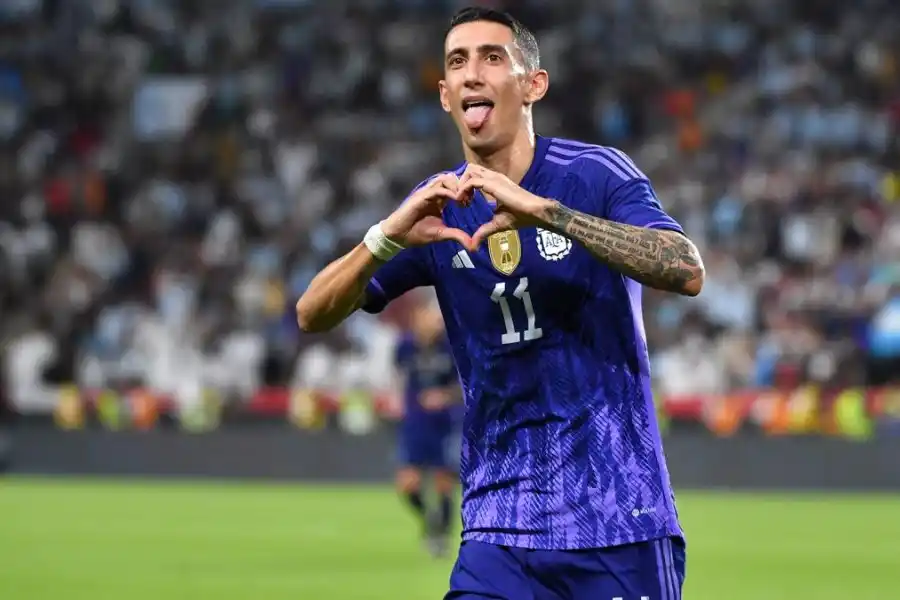 Argentina goleó a Emiratos Árabes 