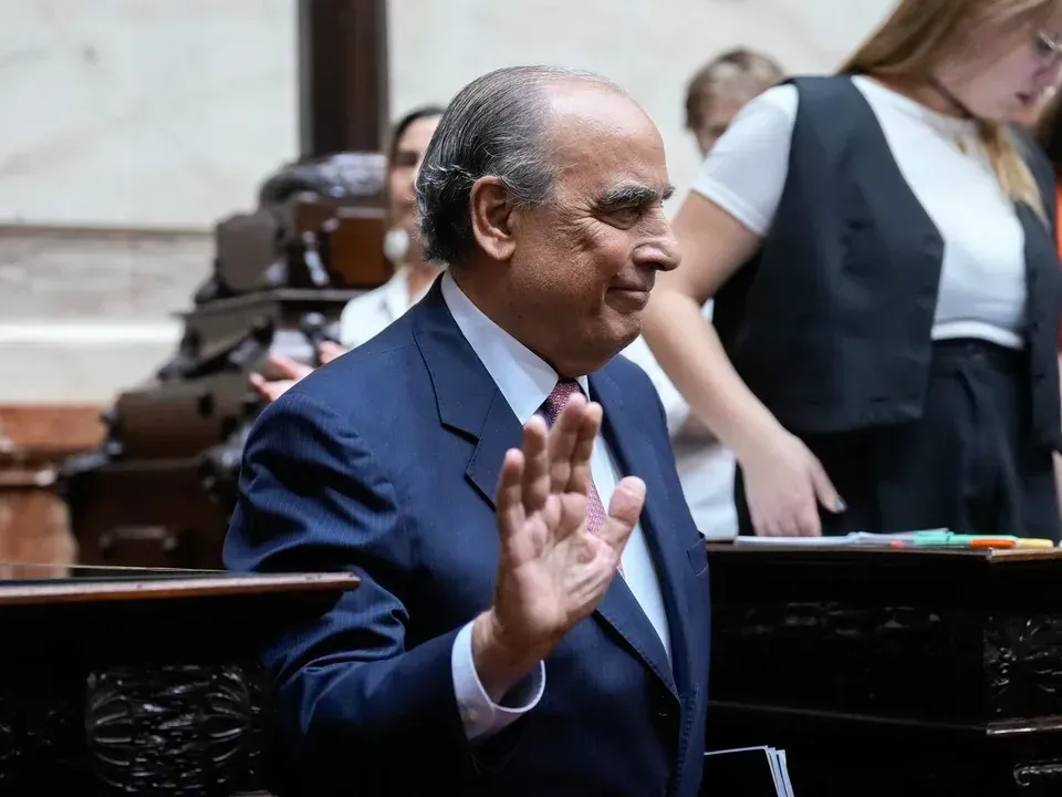 Francos: “La publicación del 14 de febrero fue escrita por Milei sin coordinación de ningún tipo con nadie”