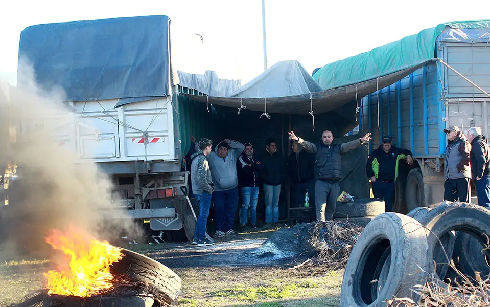 Protesta. Transportistas en las rutas