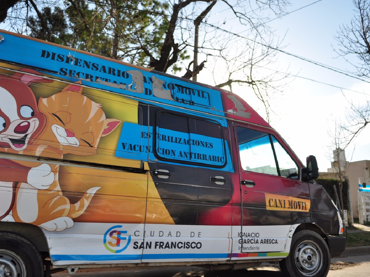 El Cani Móvil llega a barrio Roca
