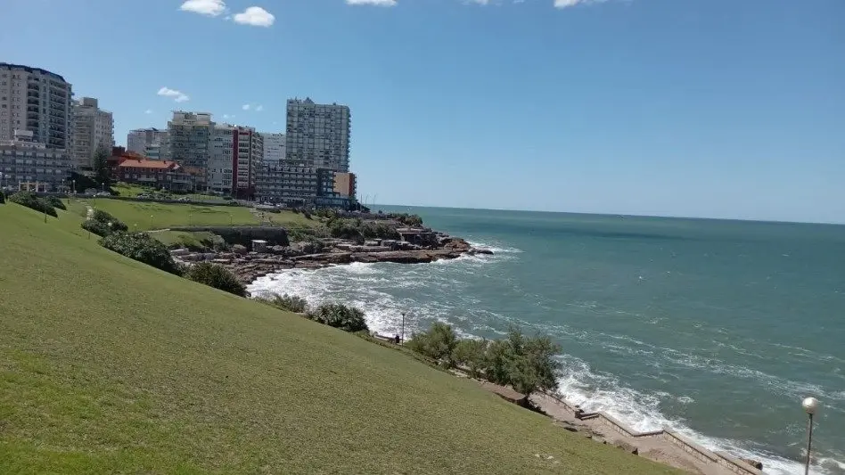  Tiempo algo ventoso, fresco y soleado