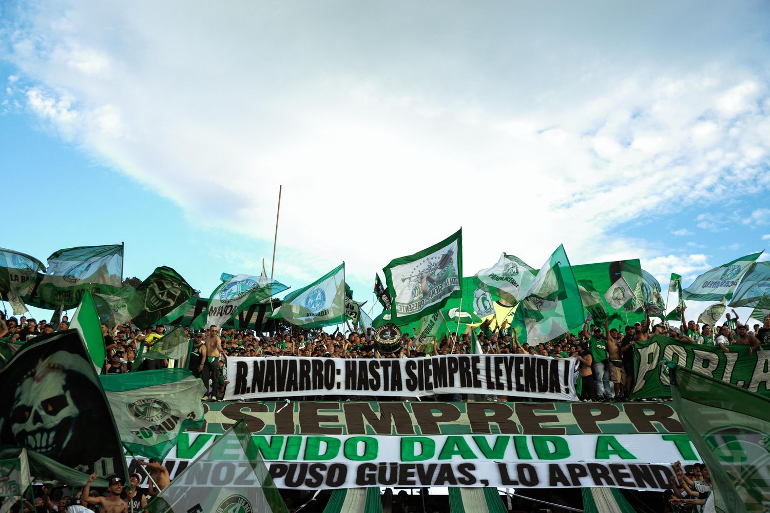 "Hasta siempre, leyenda". Los hinchas del Atlético Nacional de Medellín recordaron al histórico arquero.