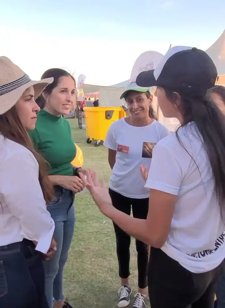 Carla Almada: “La democracia siempre es el camino”