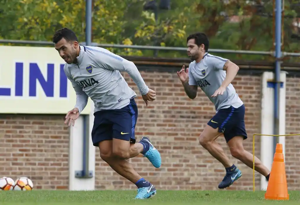 BOCA JUNIORS: Tevez está recuperado y Gago  puede reaparecer el domingo