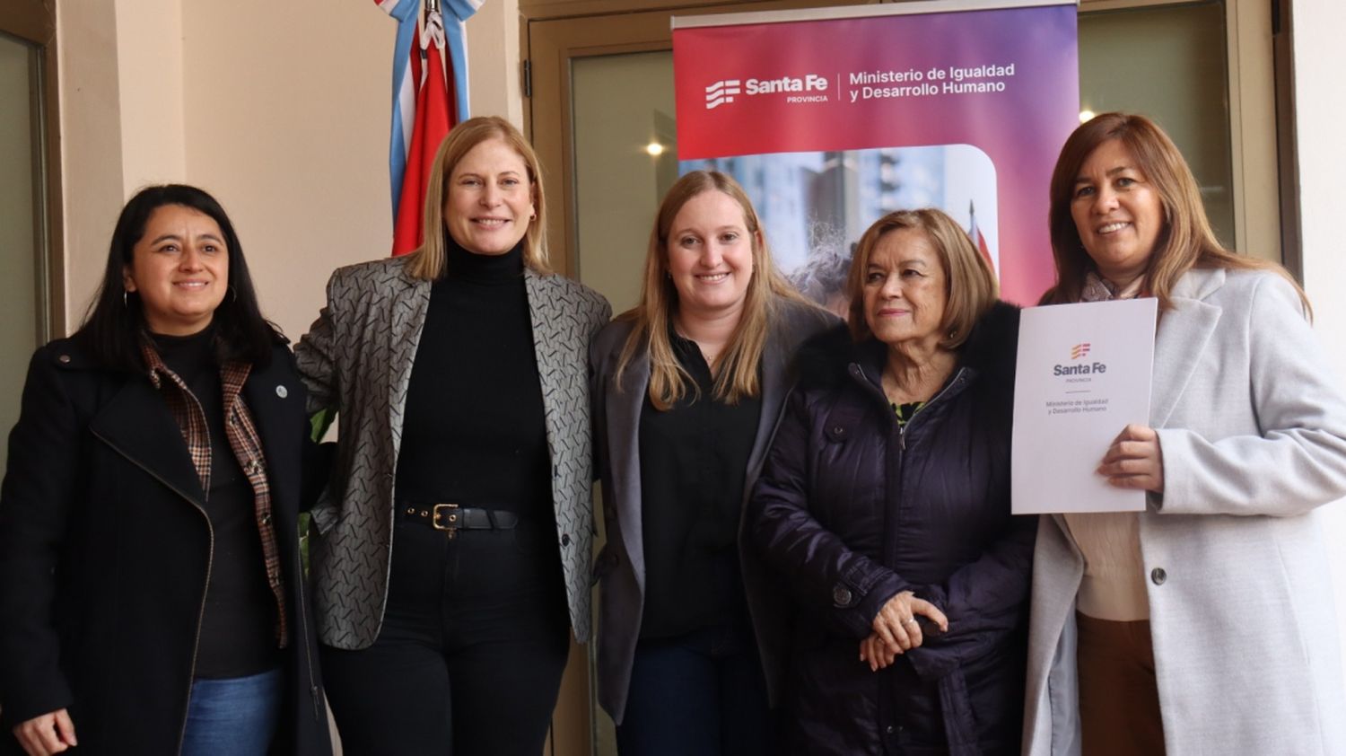 Se trata de un Programa de Fortalecimiento de los Puntos Violetas destinado a acercar al Estado a la ciudadanía, a través de políticas territoriales.