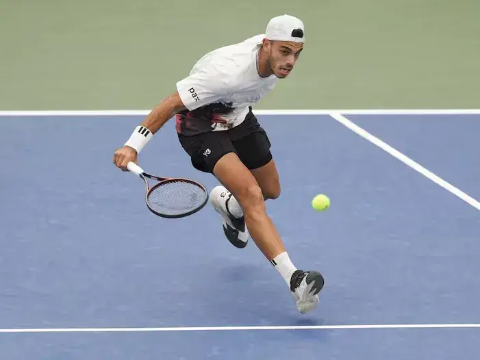 Fran Cerúndolo eliminado en Shanghai por el belga Bergs. Foto: ESPN