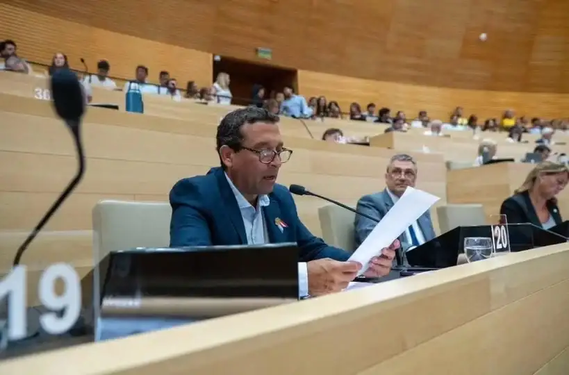 Ernesto Ramón “Cañito” Flores presentó en las últimas horas su renuncia indeclinable como legislador provincial.