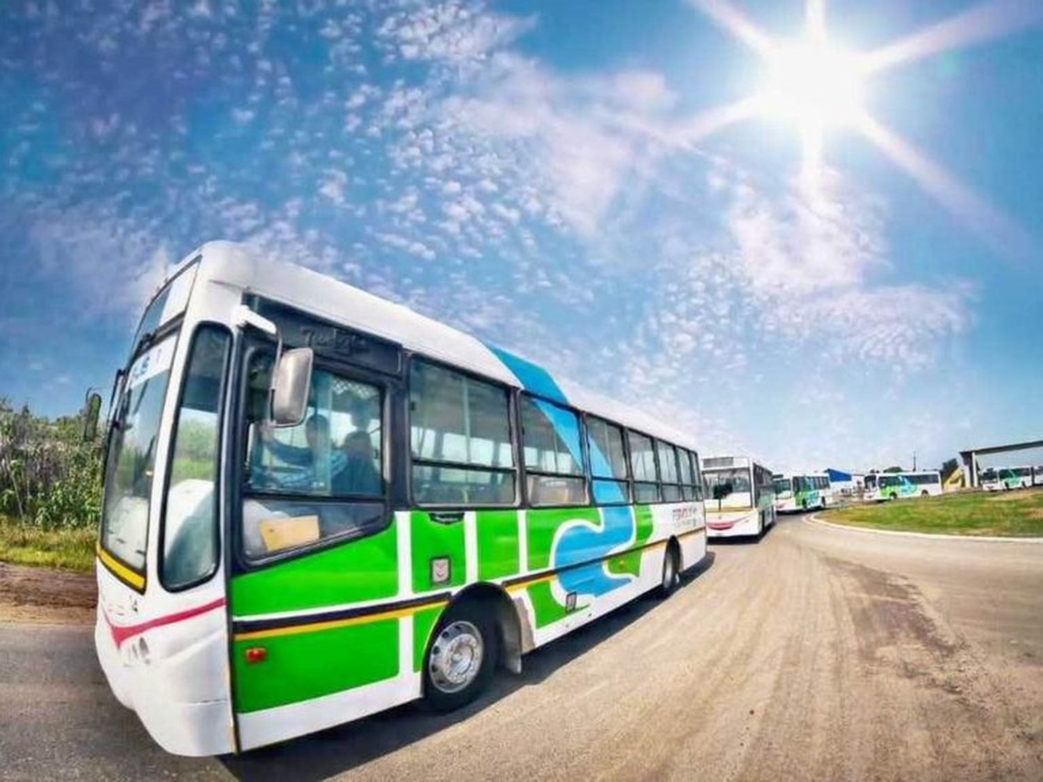 Primer aniversario del servicio
de transporte público Fermoza