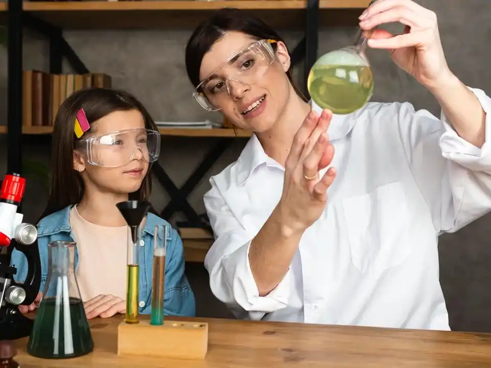 Se conmemora el Día de la Mujer y la Niña en la Ciencia.
