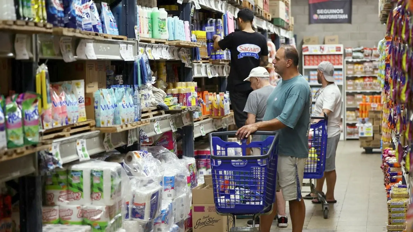 El Índice de Precios al Consumidor (IPC) mensual se aceleró contra febrero.