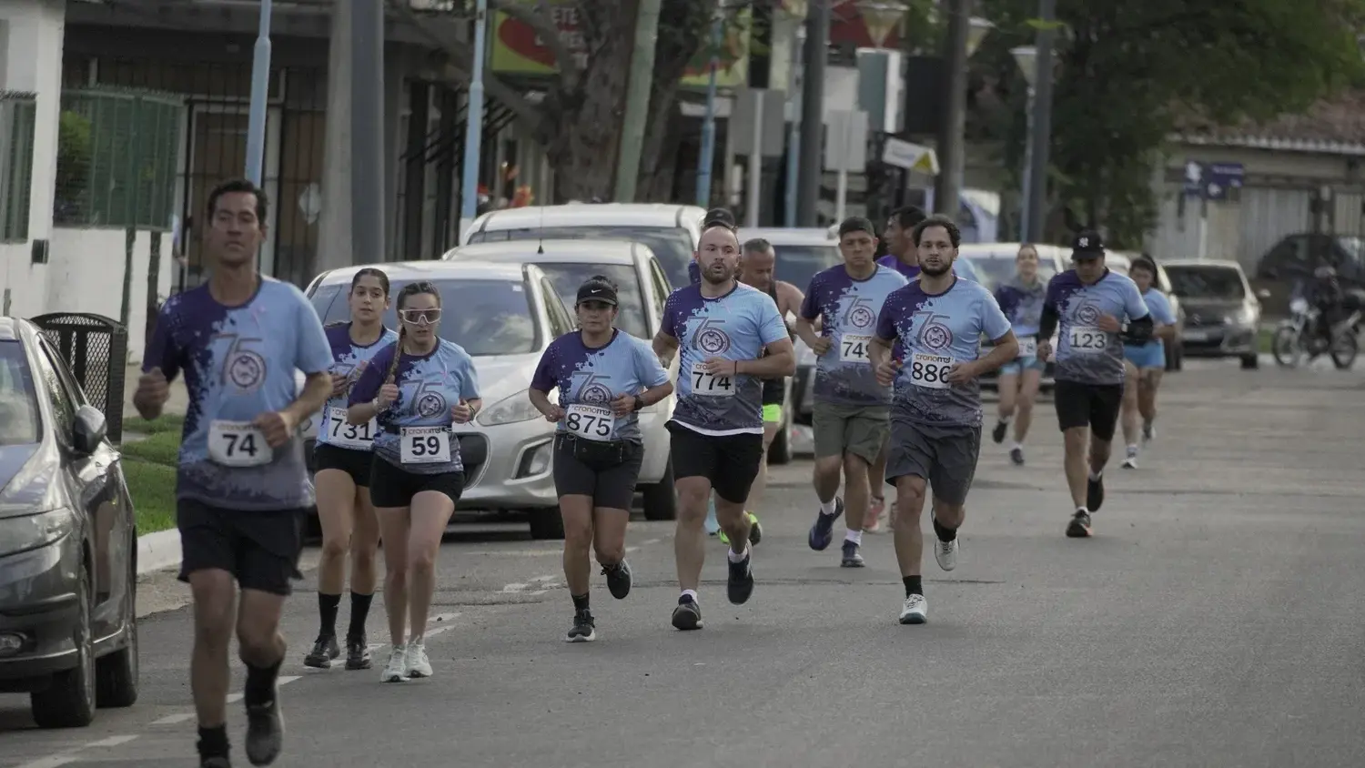 La “Maratón 75 aniversario” del Consejo Profesional de Ciencias Económicas de Entre Ríos dejó como ganadores a Ayelén Saucedo y Silvio Altamirano