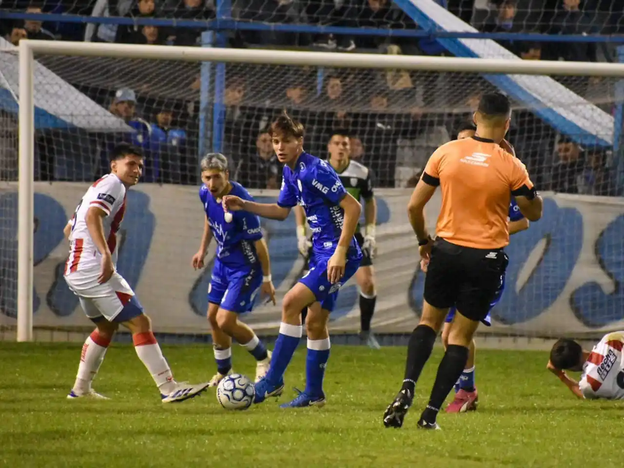 La Crema quedó eliminado 5 a 4 por penales ante el Tatengue.Foto:Prensa AR