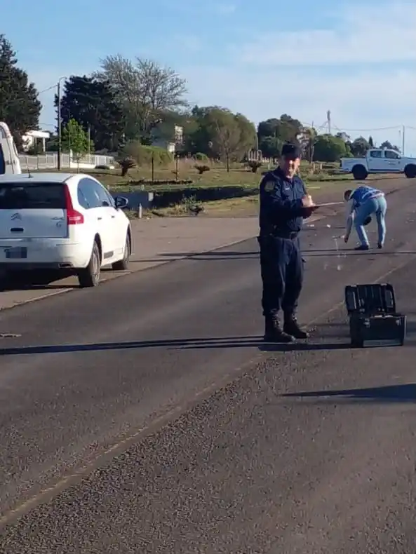 Grave accidente en Ruta 11 deja dos motociclistas heridos