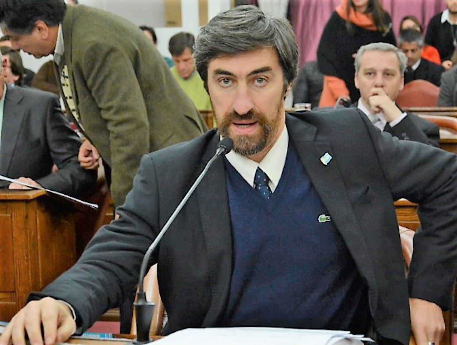 “Los entrerrianos debemos pagar la energía más barata”, dijo el senador Ángel Giano