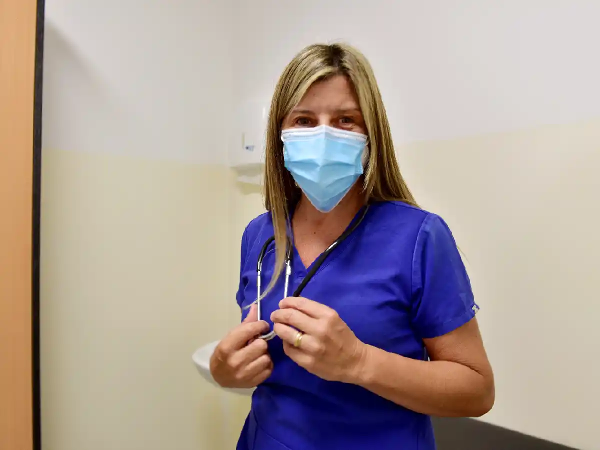 La tercera dosis y el cuidado, las “herramientas más efectivas” 