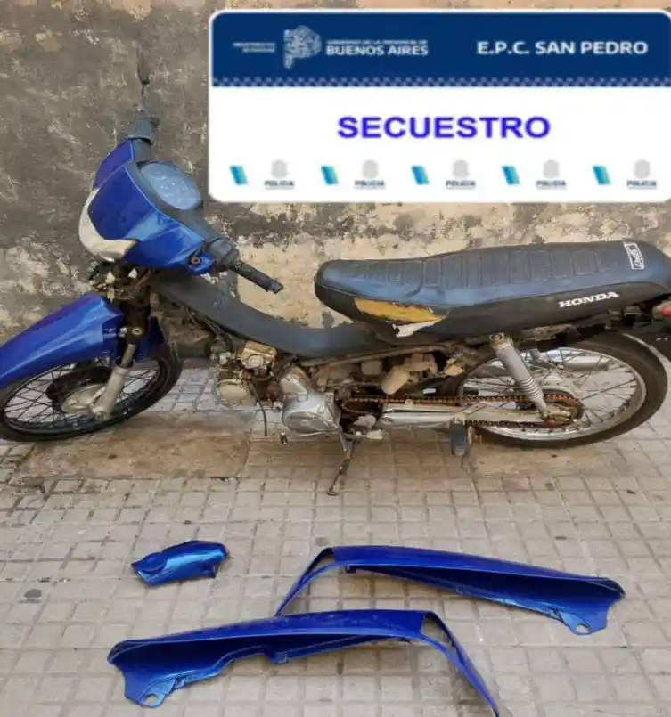 aprehendidos por robo de moto - 2