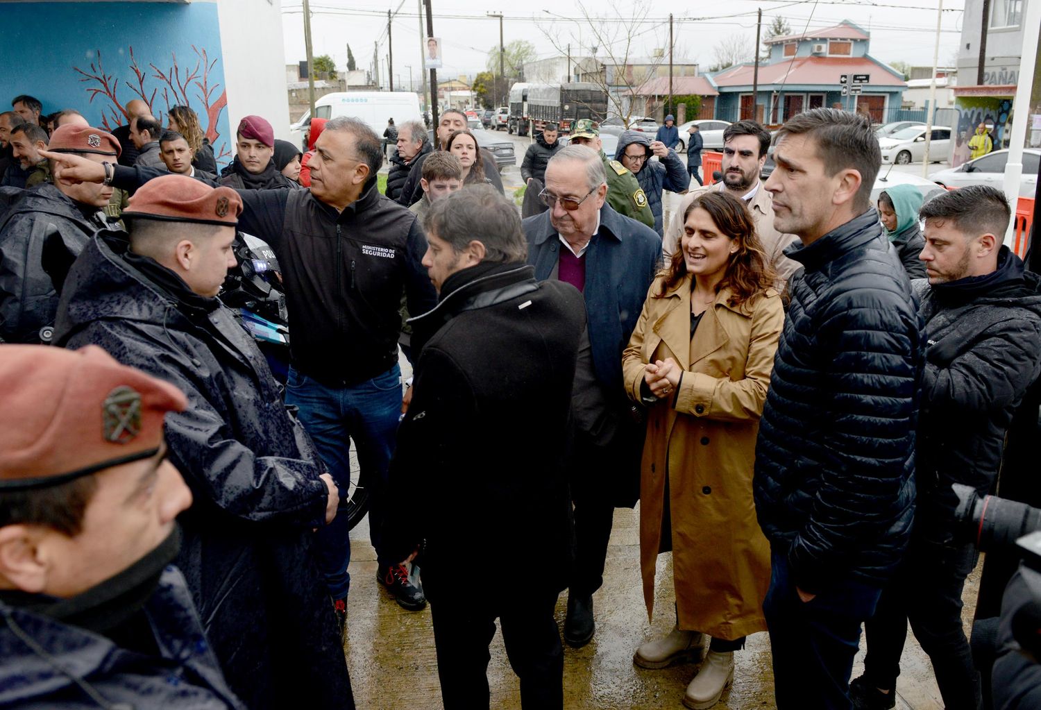 Axel Kicillof y entrega de viviendas de Cacha - 6