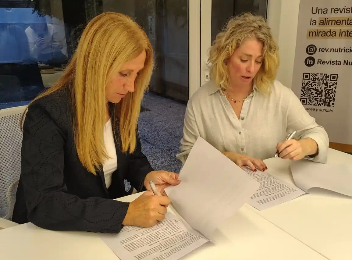 La rúbrica contó con la presencia de la presidente de CoTOBA, Claudia Spidalieri, y su par del Colegio de Nutricionistas, Laura Salzman.
