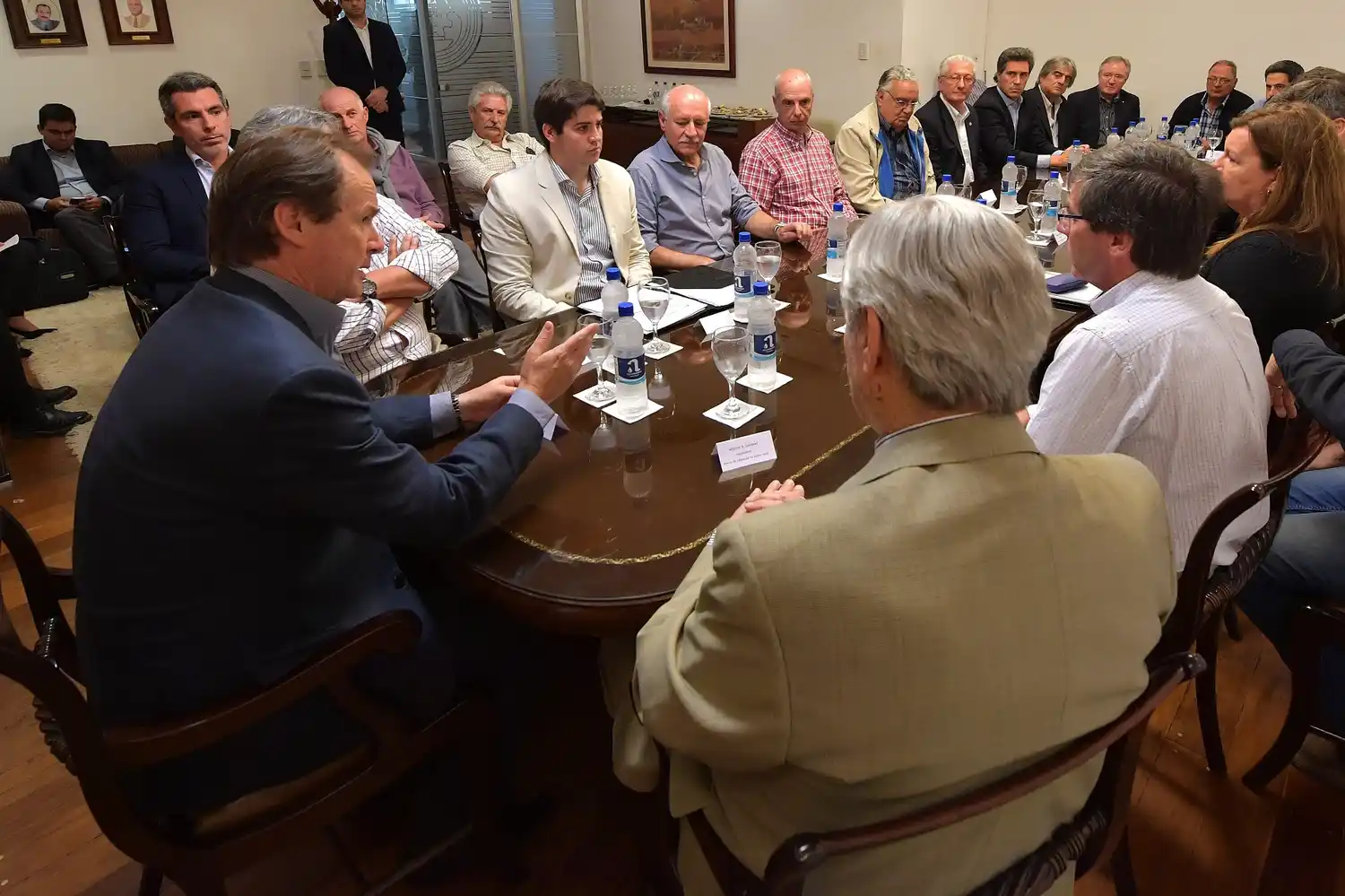 Bordet ratificó la decisión de exceptuar del pago de Ingresos Brutos al sector primario e industrial