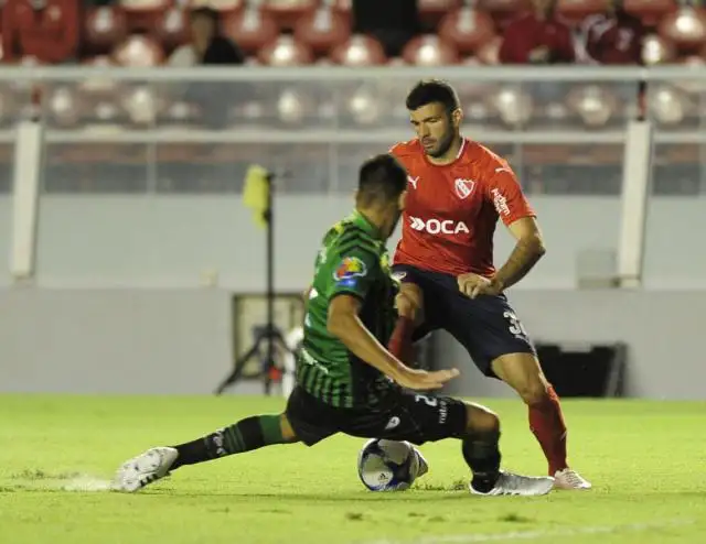 El Rojo de Holan se acordó tarde de atacar y quedó en cero ante San Martín