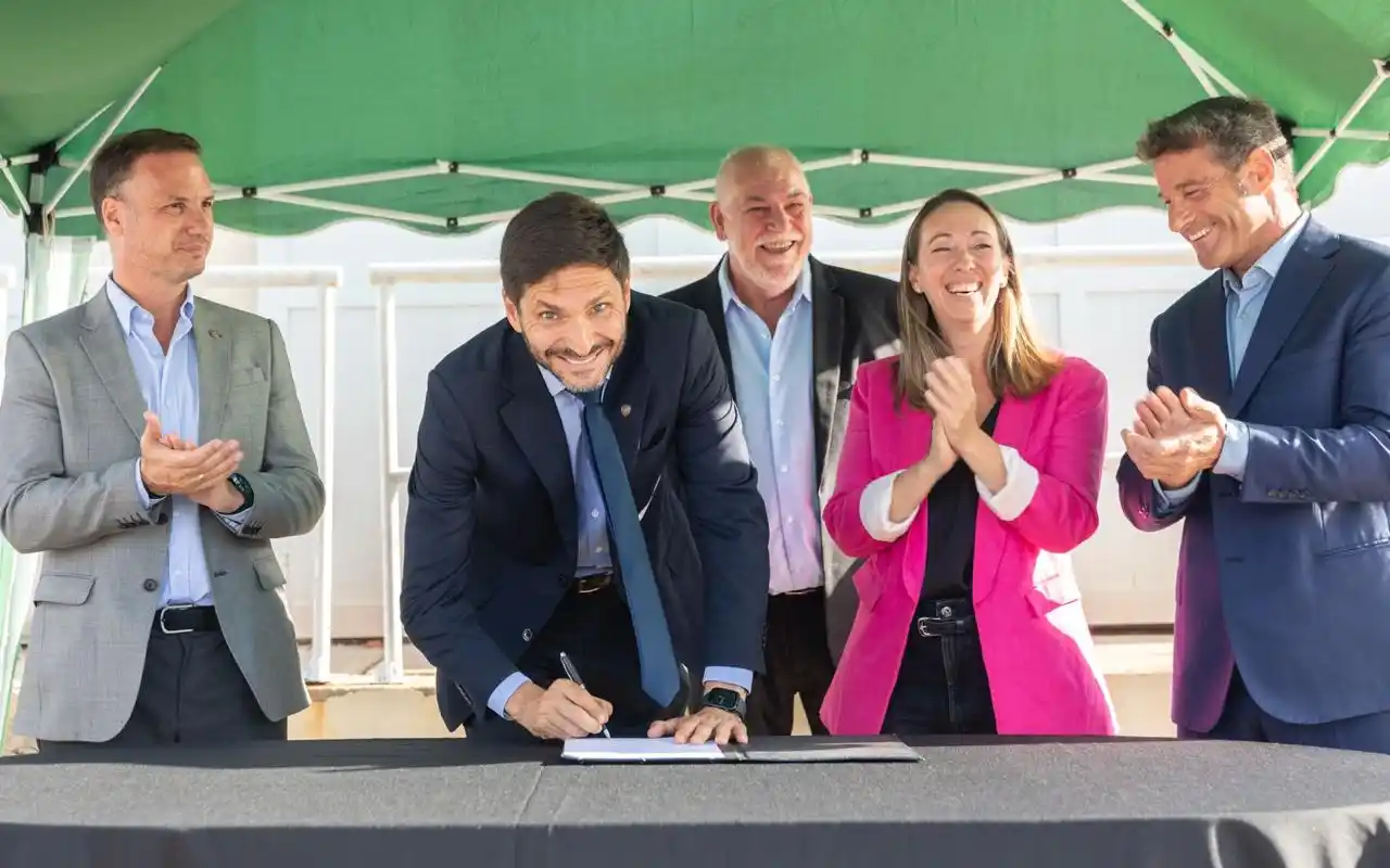 Pullaro: “En dos años terminamos e inauguramos 24 escuelas en la provincia de Santa Fe”