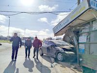 Una solución para el canillita en peligro por la Ruta 226: se mudará a Brasil y Pozos