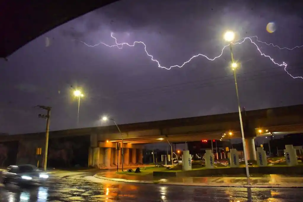 Se registraron fuertes tormentas con caída de granizo en diferentes zonas de la Provincia de Buenos Aires