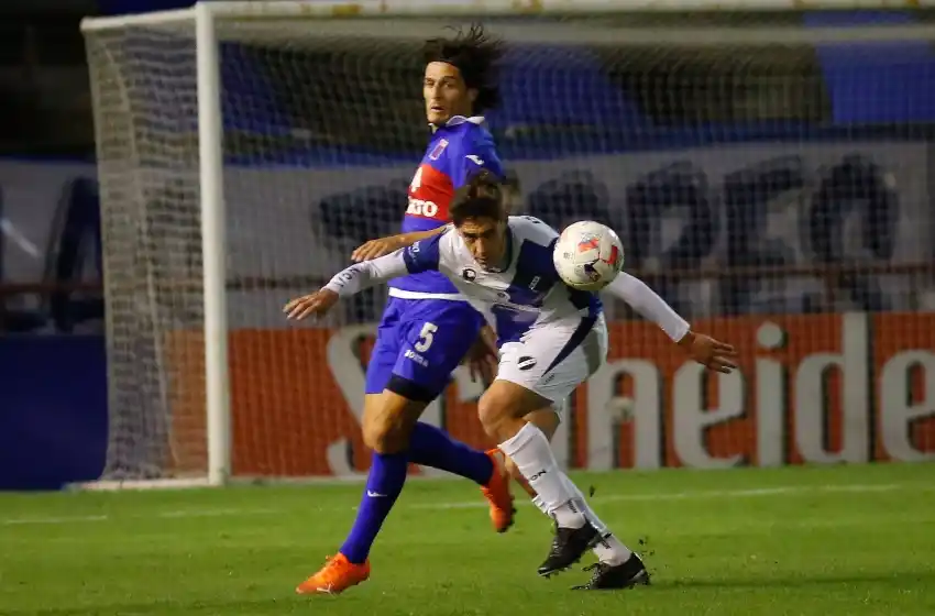 Alvarado fue superior a Tigre, pero se quedó con un punto