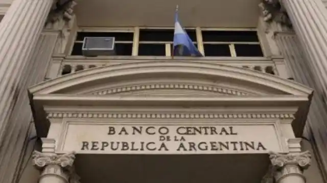 Dólar y elecciones: cómo reaccionará el Central si ganan Cristina o el Gobierno