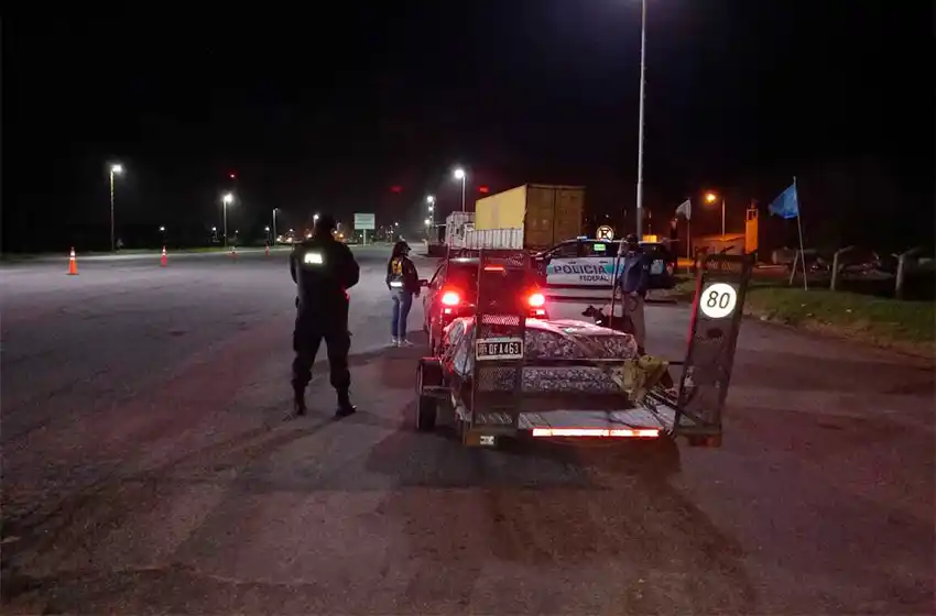 Policía Federal secuestró estupefacientes en el peaje de Maipú