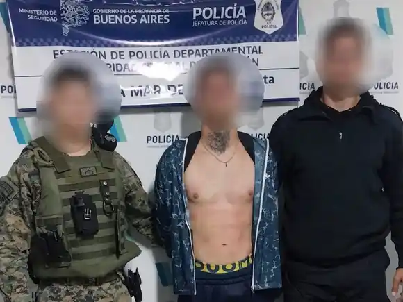 Un hombre golpeó a su pareja y fue detenido por los vecinos tras intentar escapar por los techos