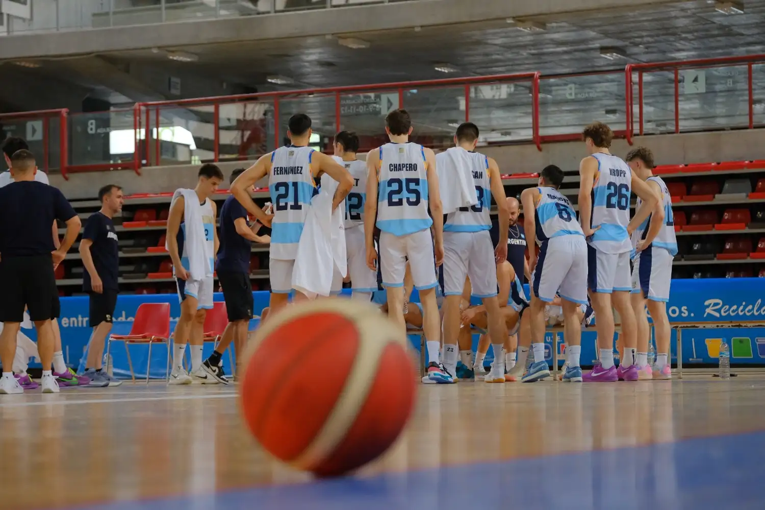 Argentina vs. Angola - Amistoso preparatorio AmeriCup en España - 2
