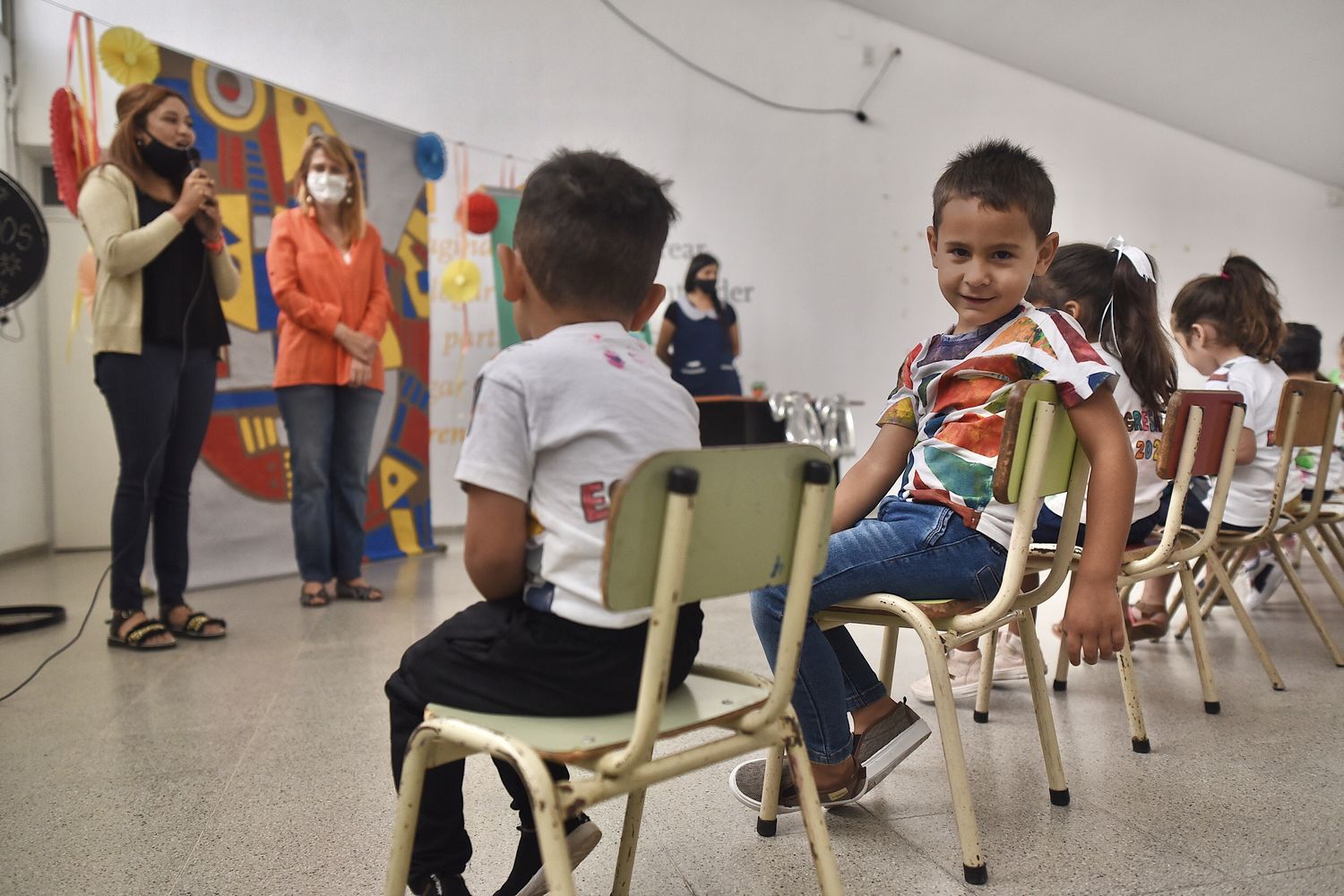 Más de 500 niños y niñas se despiden de los Jardines Municipales