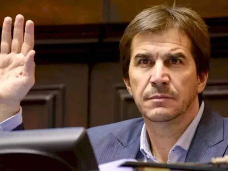 Faroni, cada día más complicado en la investigación sobre desvios de fondos de la AFA.