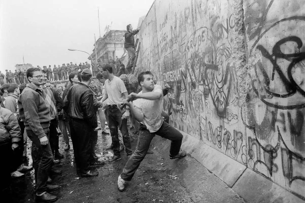 A 30 años de la caída del Muro de Berlín: 11 datos históricos imprescindibles