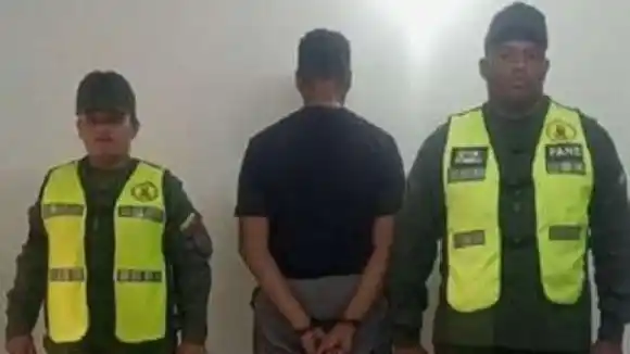 DETENIDO EXMILITAR colombiano presuntamente ligado  a planes magnicidas
