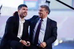 Un emocionado Sergio Agüero anunció su retiro del fútbol