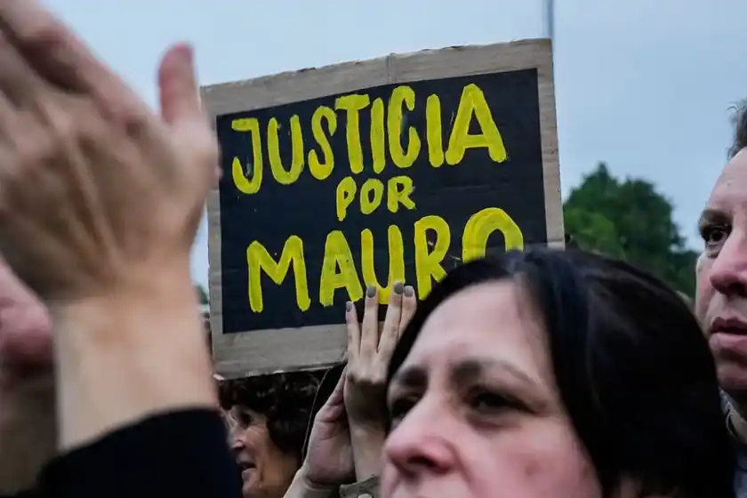 «Justicia por Mauro»: multitudinario reclamo por seguridad tras el crimen del joven playero