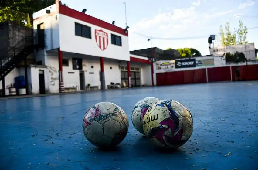Entrenamientos de hasta 10 personas y espacios ventilados, la propuesta de los clubes para reabrir