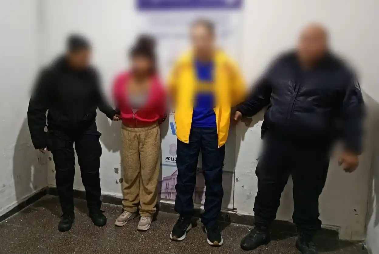 El hecho ocurrió en Bolívar y Corrientes, donde ambos imputados protagonizaran una confrontación.