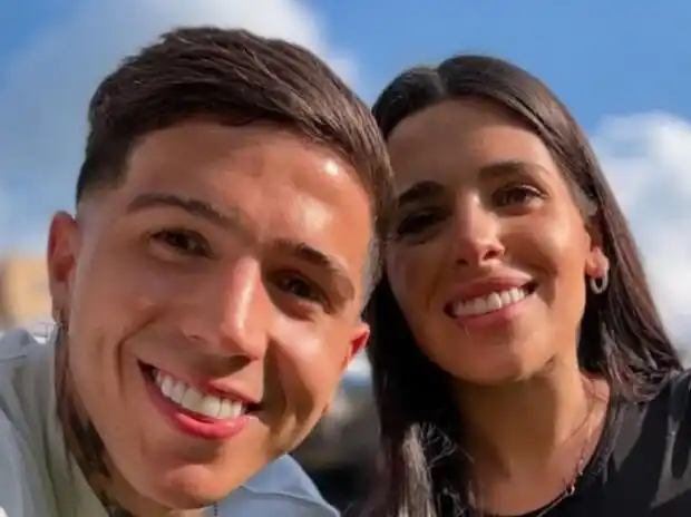 Enzo Fernández y Valentina Cervantes