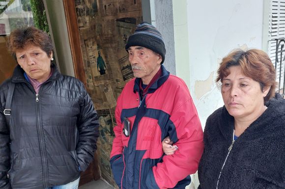Conflicto familiar en Bajada de Chaves: denunció a su padre, que asegura que ella se quiere quedar con su casa