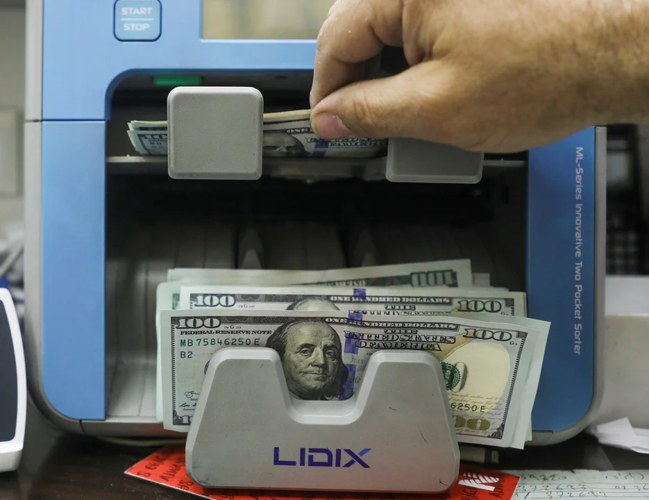 Dolar