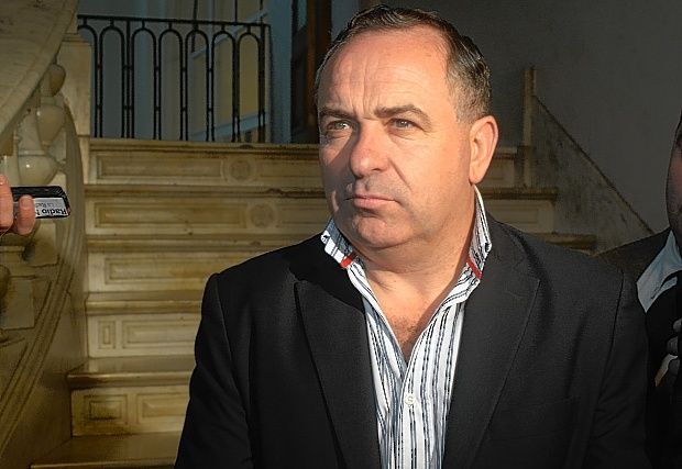 Bahía Blanca: Funcionario denunciará a Intendente interino por haberlo despedido